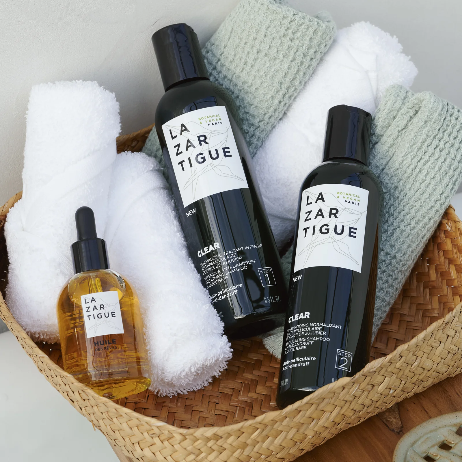 Shampoing Clear Traitant (Shampoing Traitant Intensif Antipelliculaire) - Image 5